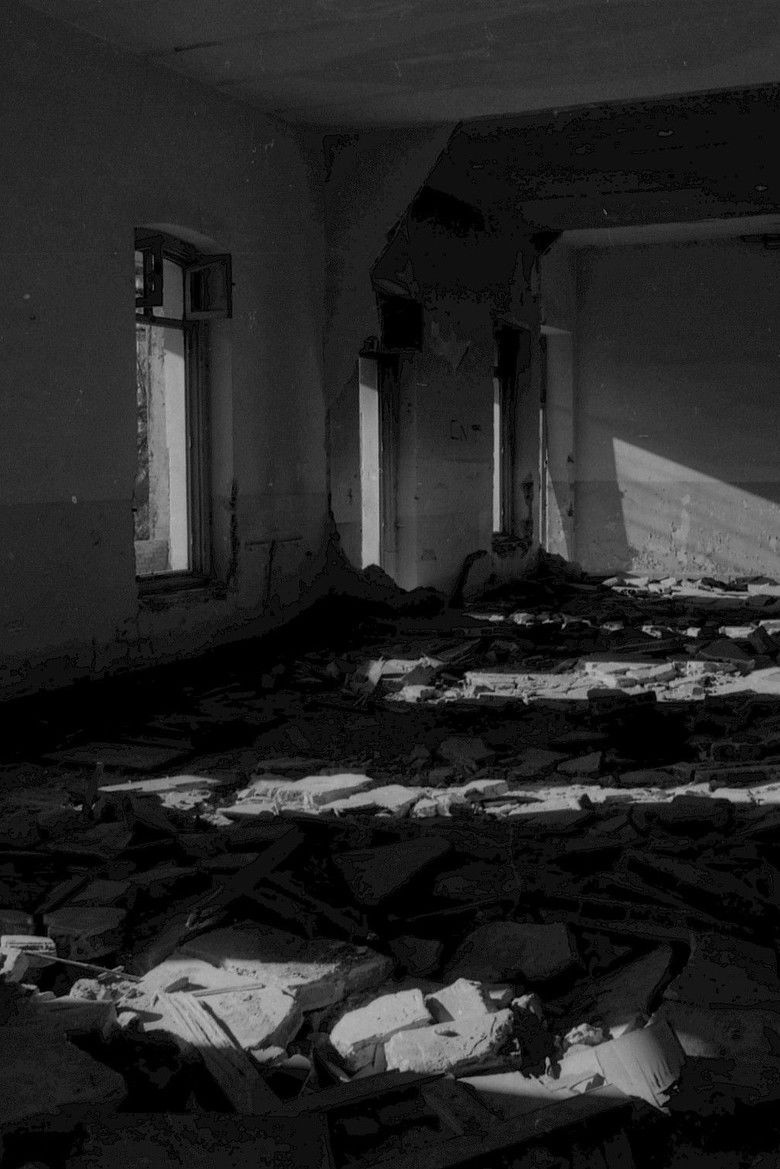 Imatge de Des enfants et des ruines