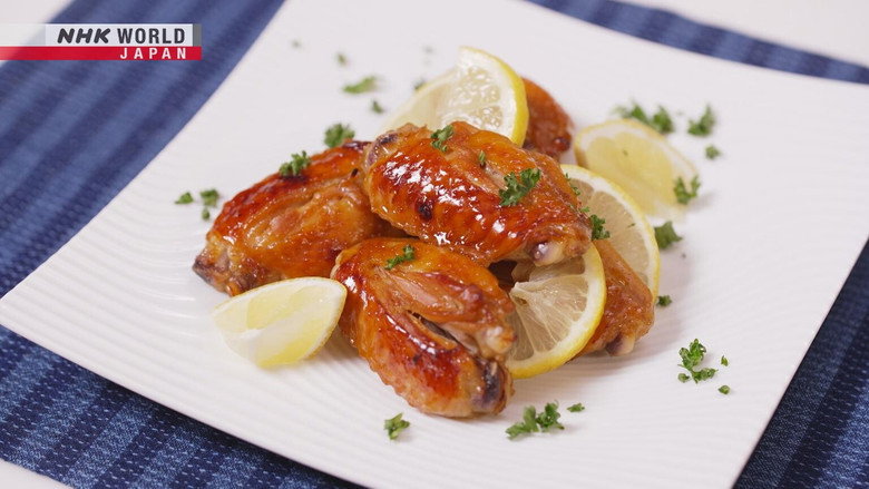 Authentic Japanese Cooking: Mirin Soy Sauce-Glazed Chicken Wings