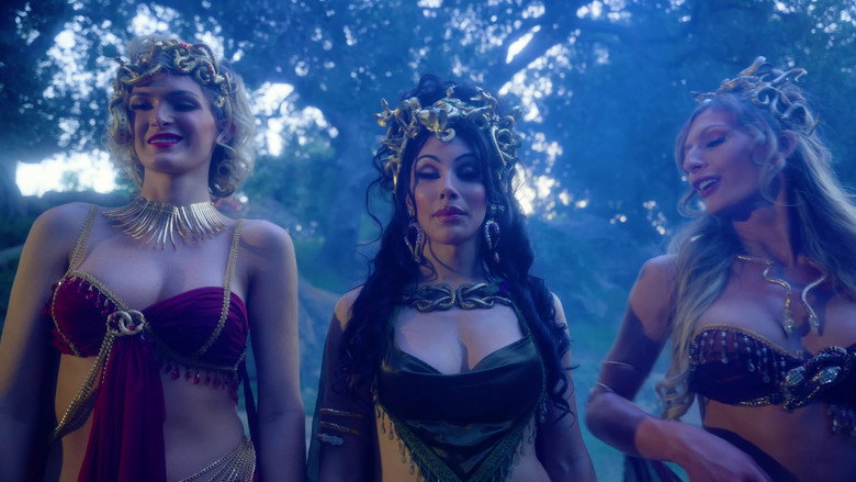 Imatge de Gorgons and Goddesses