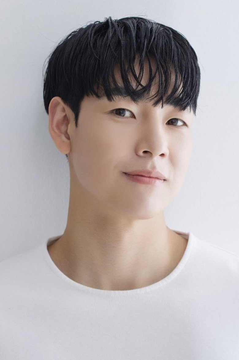 Cha Yun-ho portrait