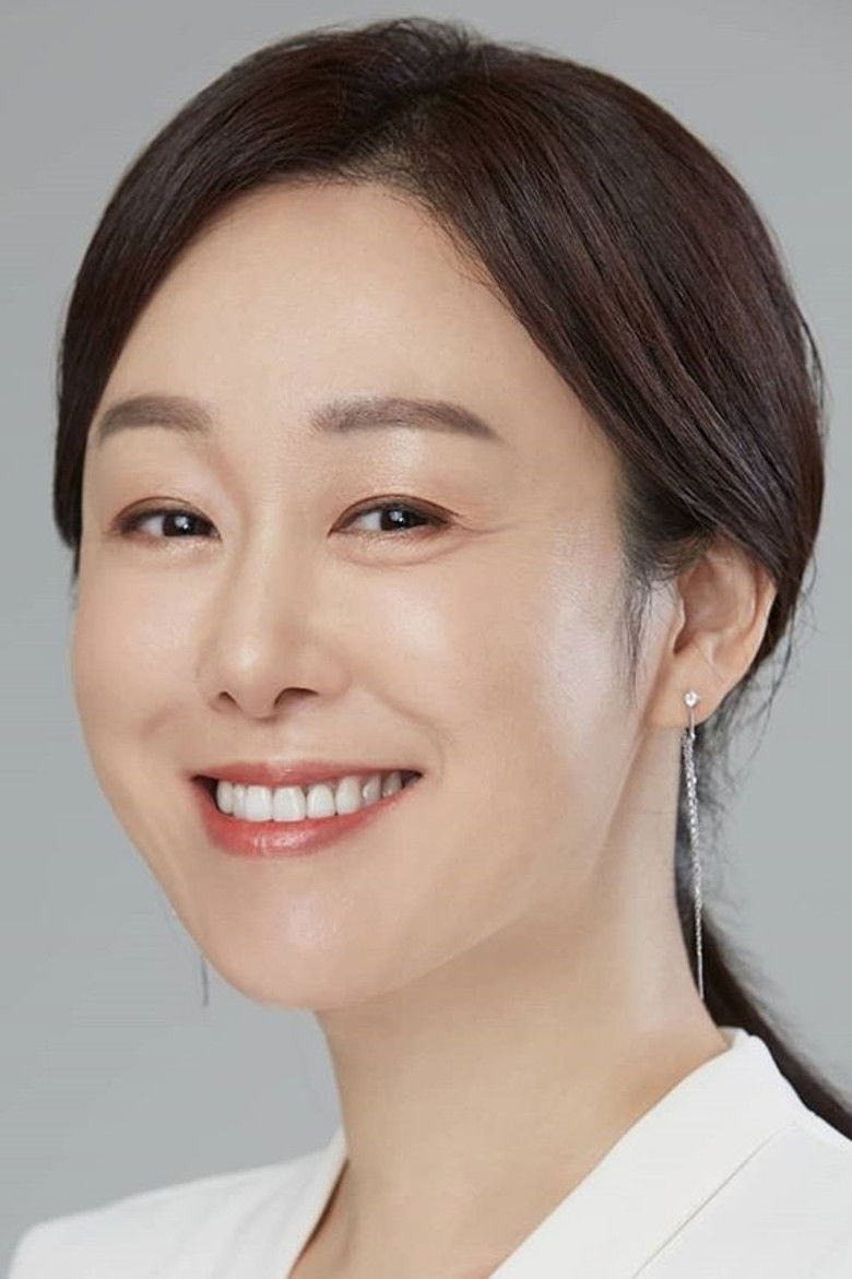 Kim Nan-joo portrait image