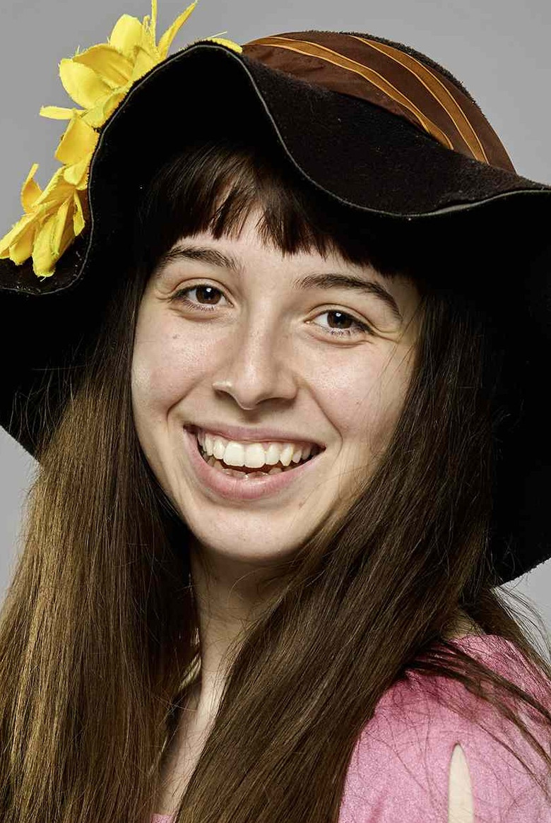 Ava Pearl portrait