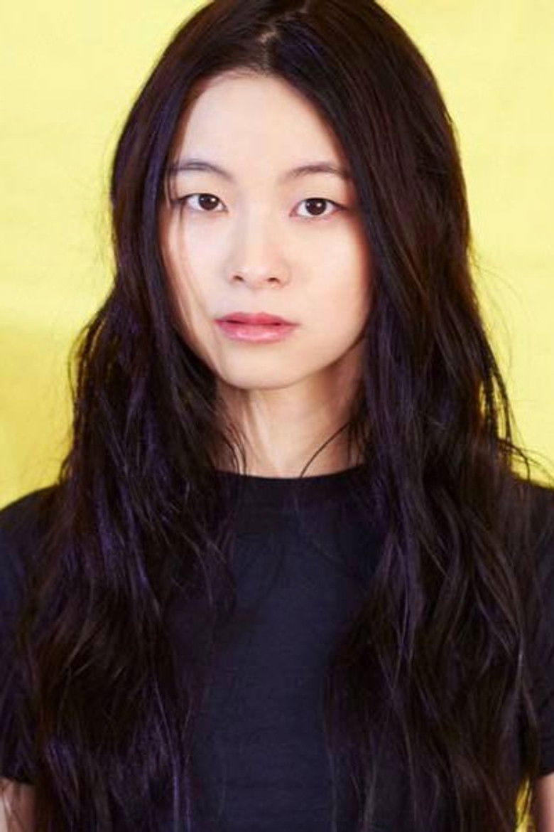 Rina Katahira portrait image