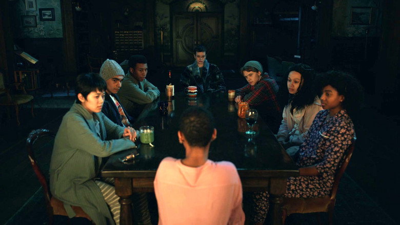 Still from El club de la medianoche - Temporada 1 Episodio 1