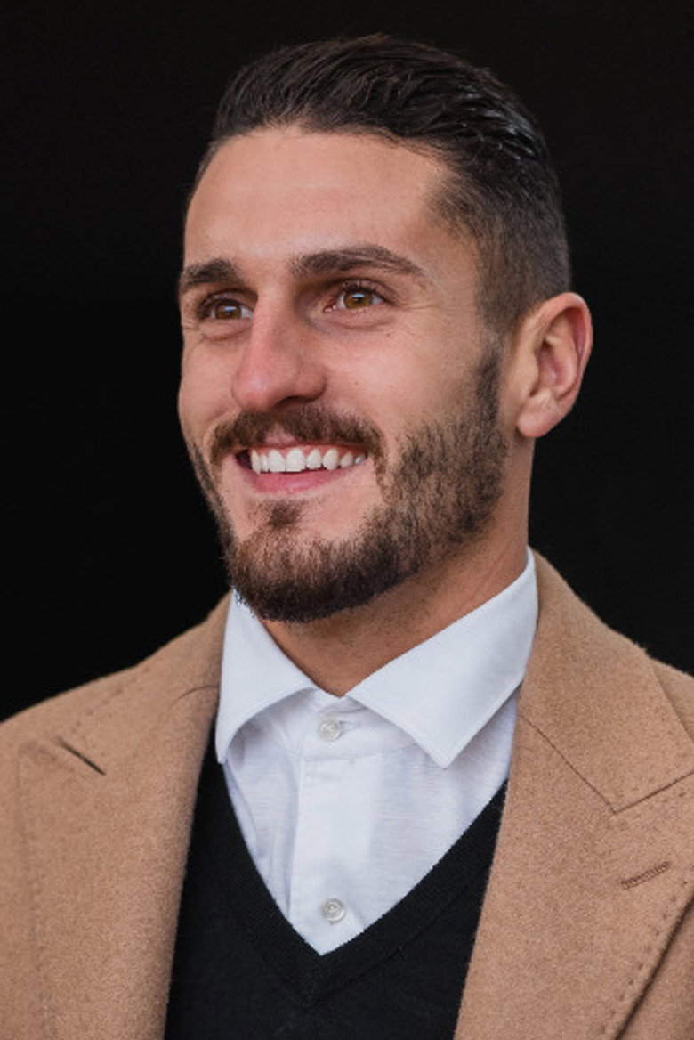 Koke Resurrección portrait