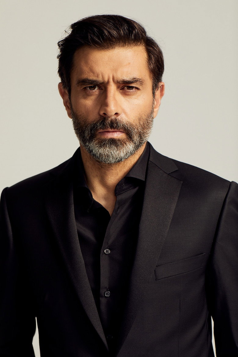 Cansel Elçin photo 2