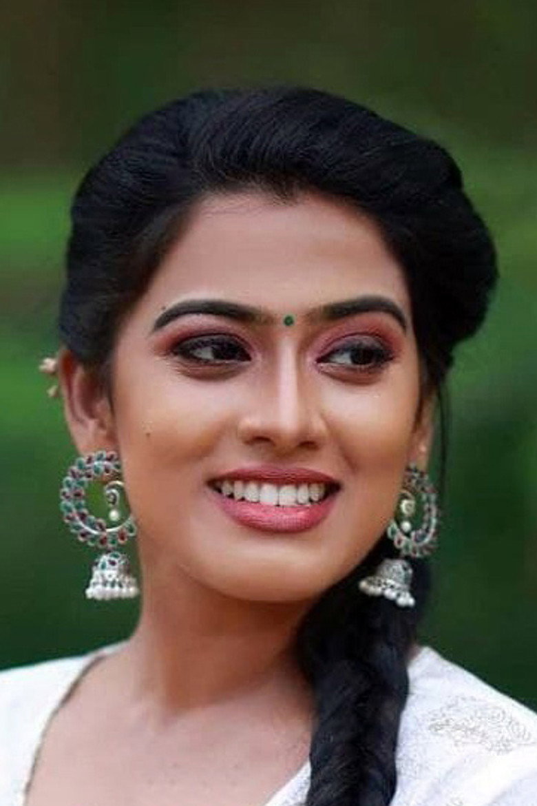Dayyana Hameed photo 3