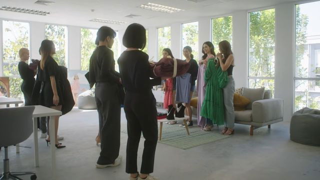 Still image for Show Me Love season 1 episode 3: Episode 3 Still image for Show Me Love season 1 episode 3: Episode 3