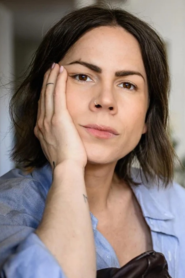 Nienke 's Gravemade portrait