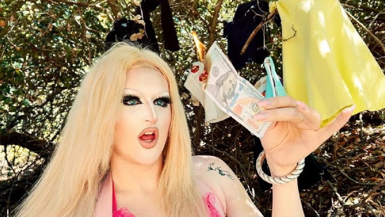 Image d'arrière-plan 7 du film Feral Female