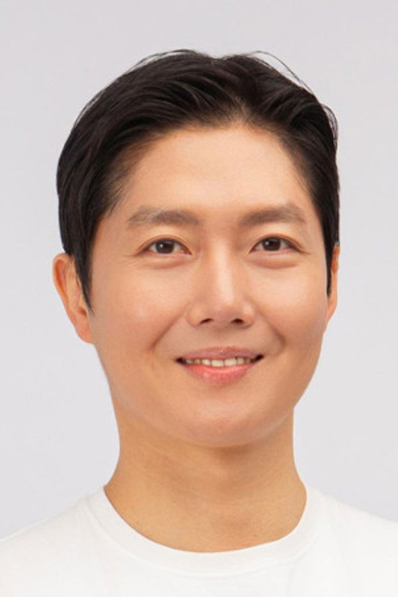 김대우 portrait image