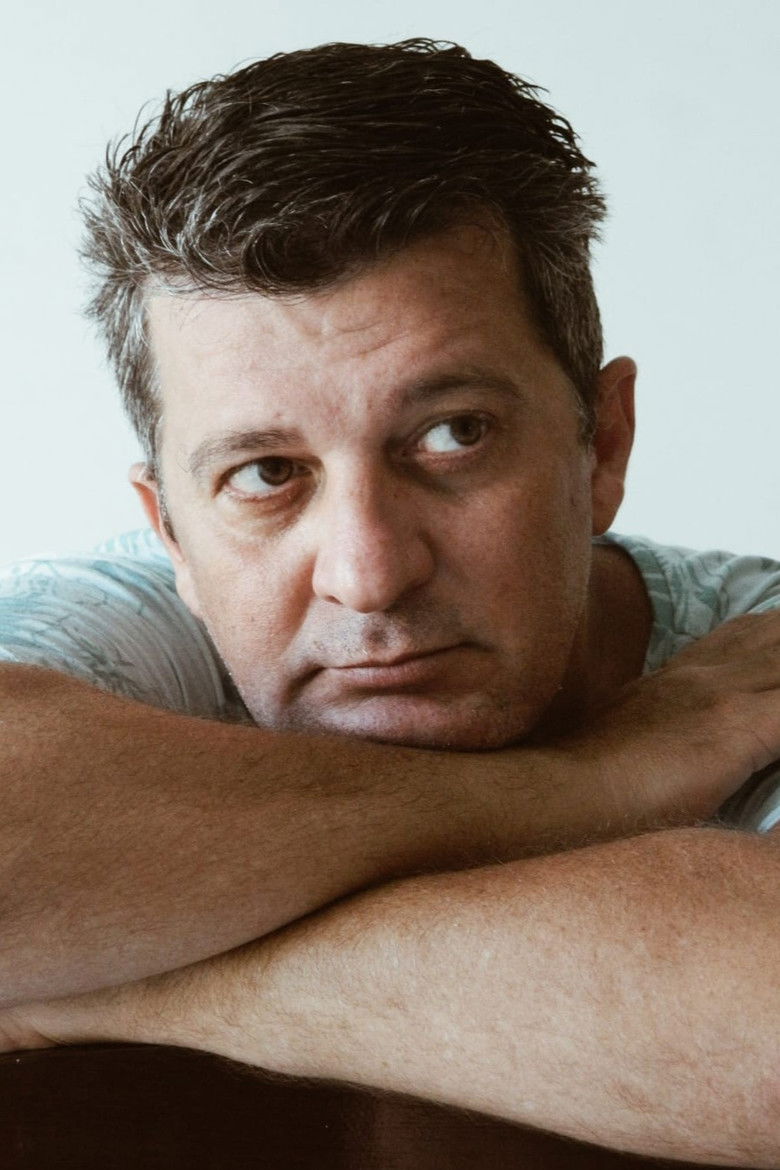 Thiago Dinis portrait image