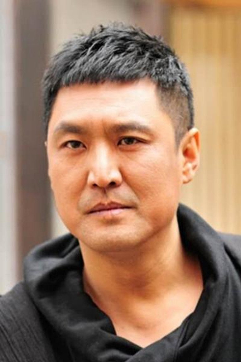 Liang Wei portrait