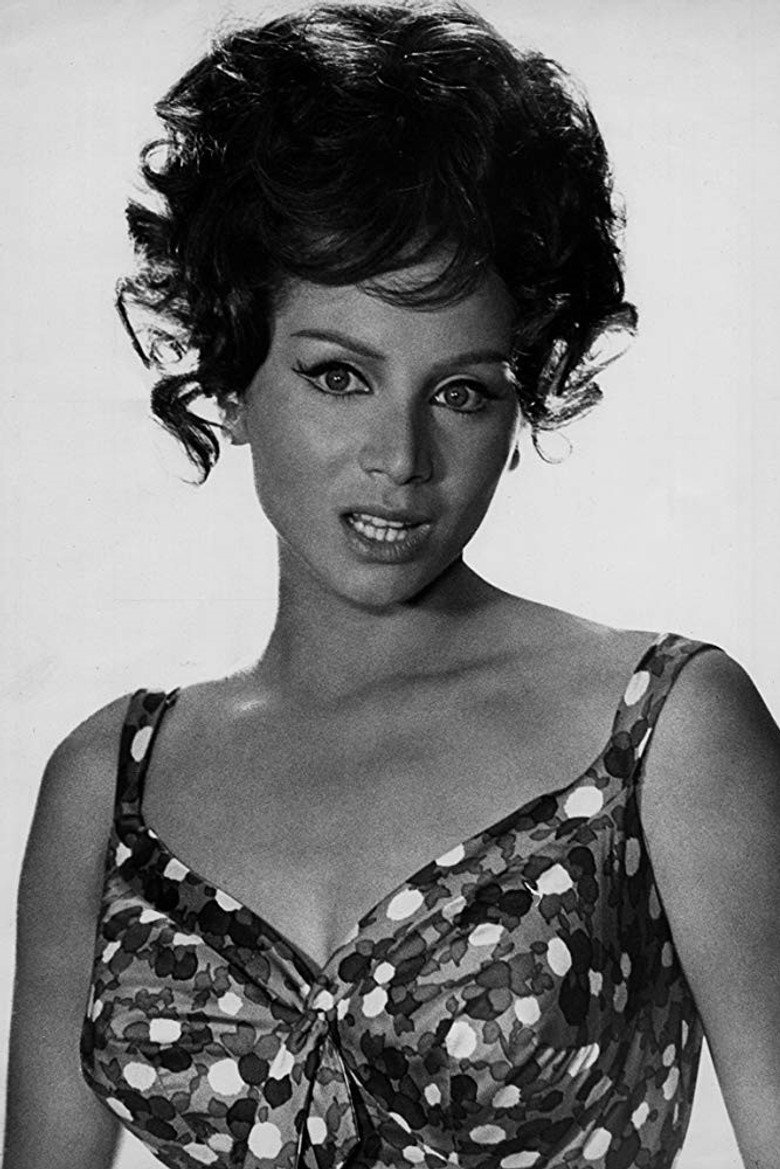 Maria Grazia Buccella photo 3