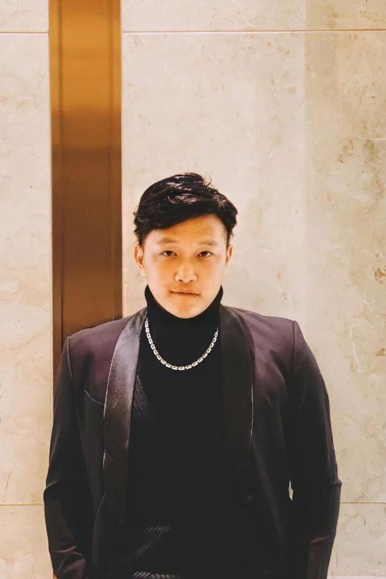 Hoàng Du Ka portrait image