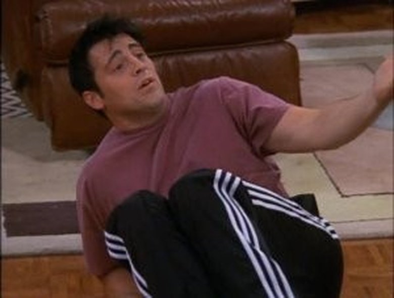 Watch Friends Season 6 Episode 4 - The One Where Joey Loses His
