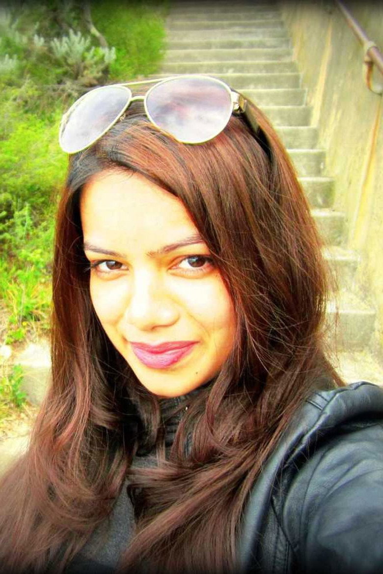 Nidhi Singh photo 2