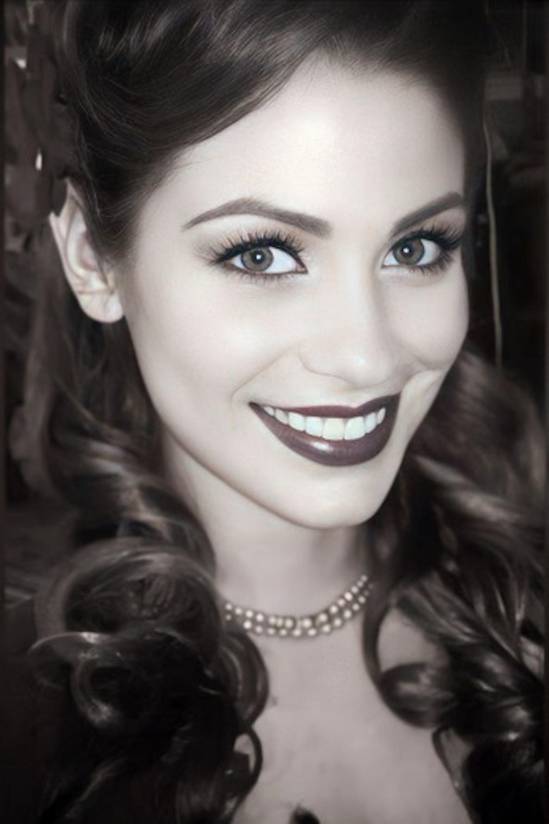 Tessa Lyn photo 1