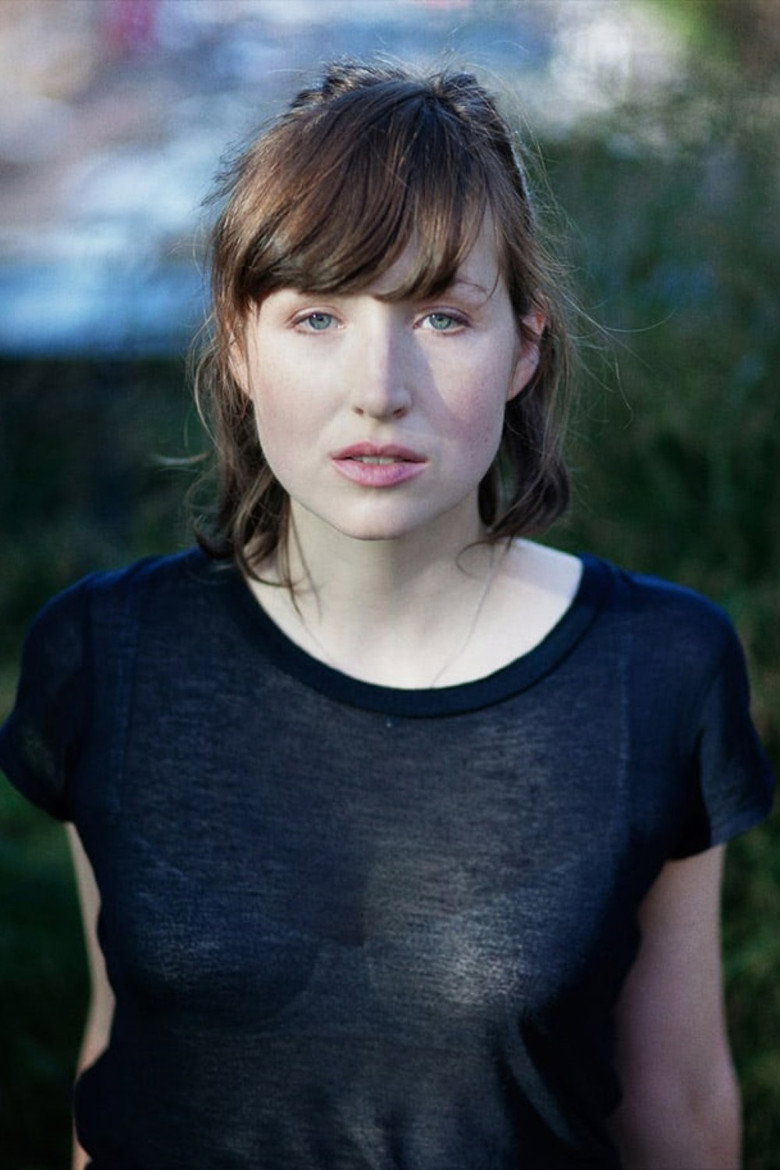 Kate Lyn Sheil photo 11
