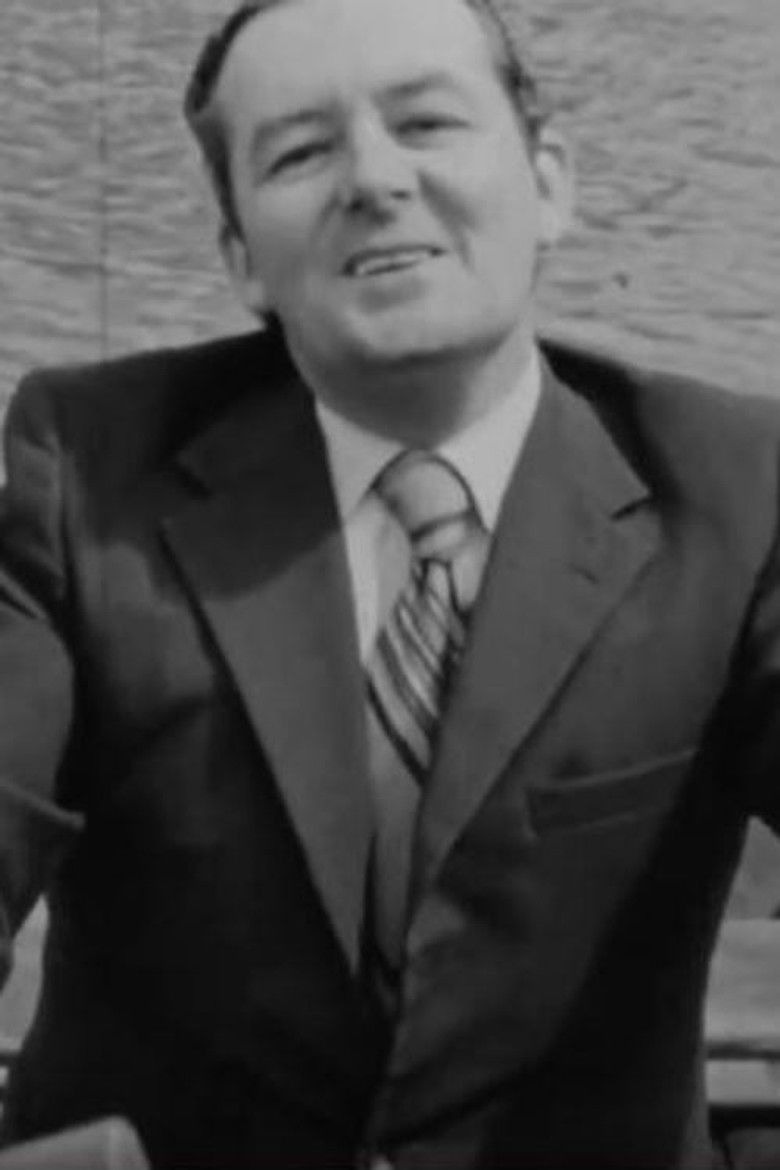 Imatge de The Roof Needs Mowing