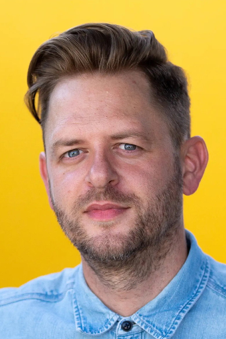 Dan Johnstone portrait