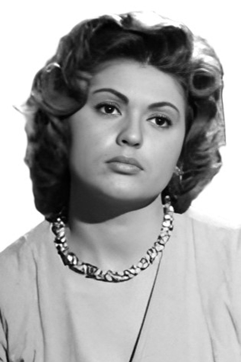 Gina Rovere photo 3