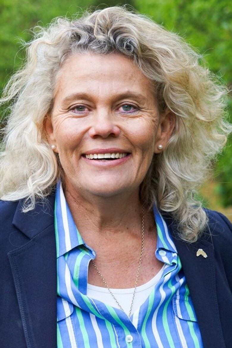 Fiona Simson portrait image