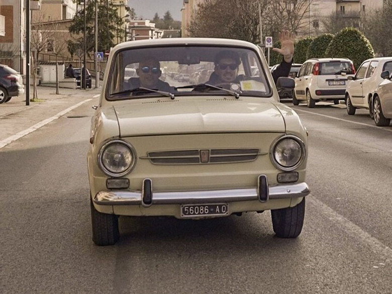 Immagine dell'episodio S02E02 di Dal Pollaio alla Pista