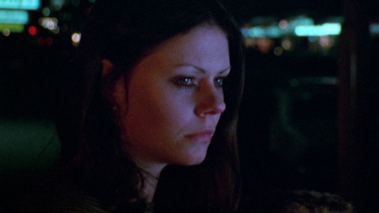 Image d'arrière-plan 3 du film Mouth to Mouth