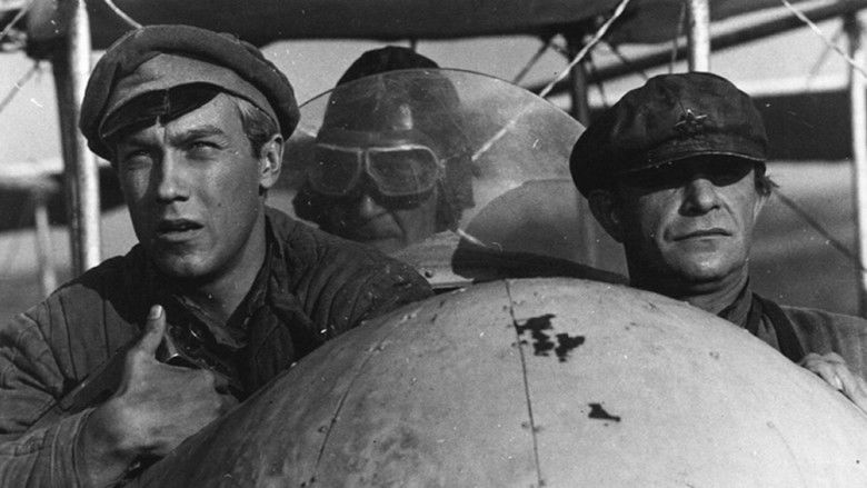 Image d'arrière-plan 5 du film Служили два товарища