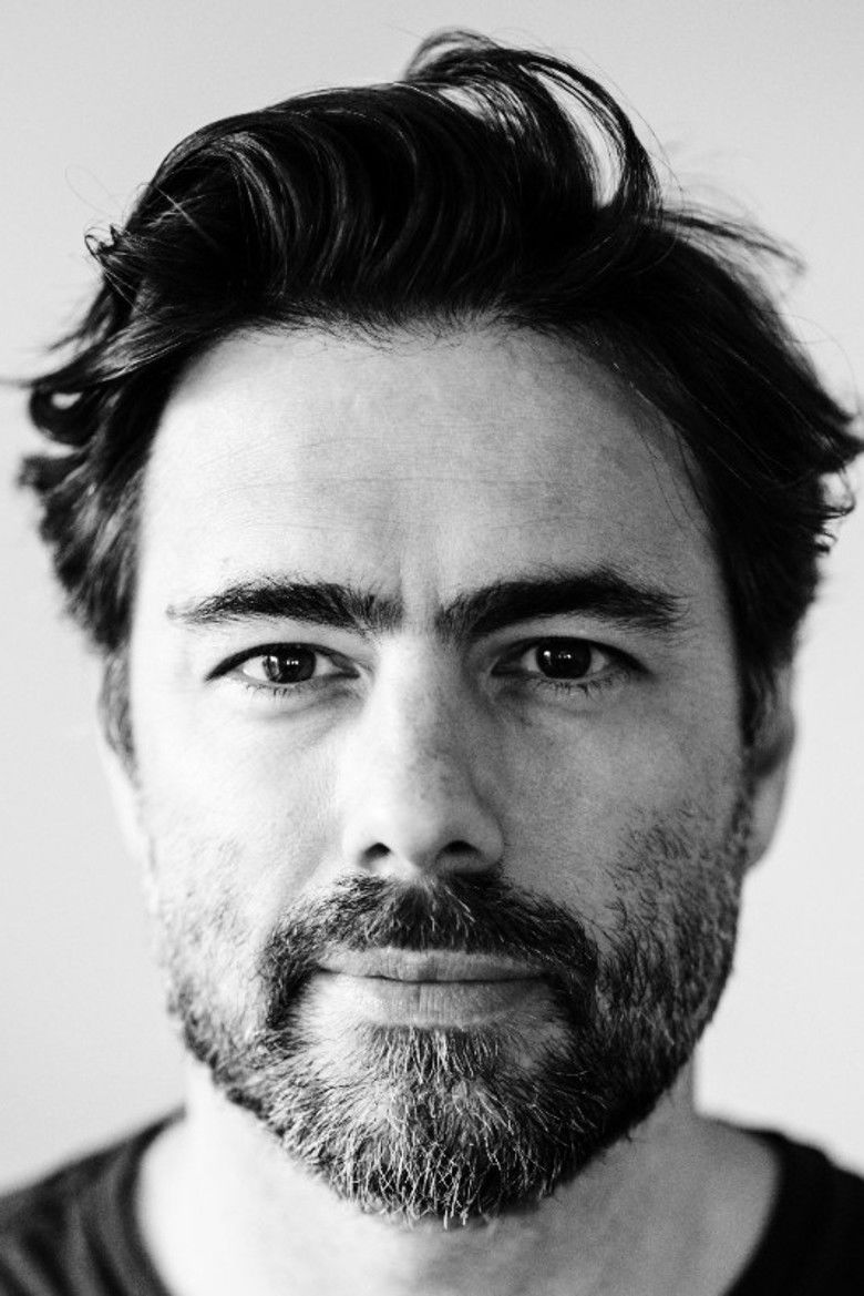 Julien Alary portrait image