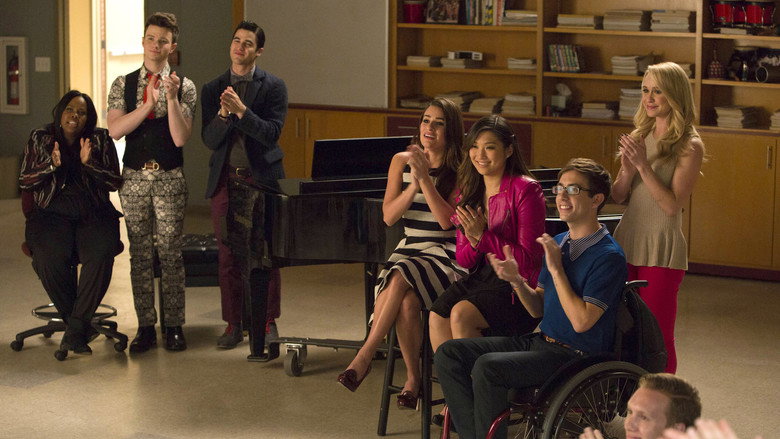 Still from Glee - Season 6 Episode 13
