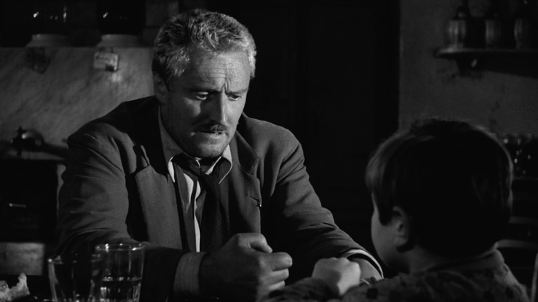 Image d'arrière-plan 2 du film Le disque rouge