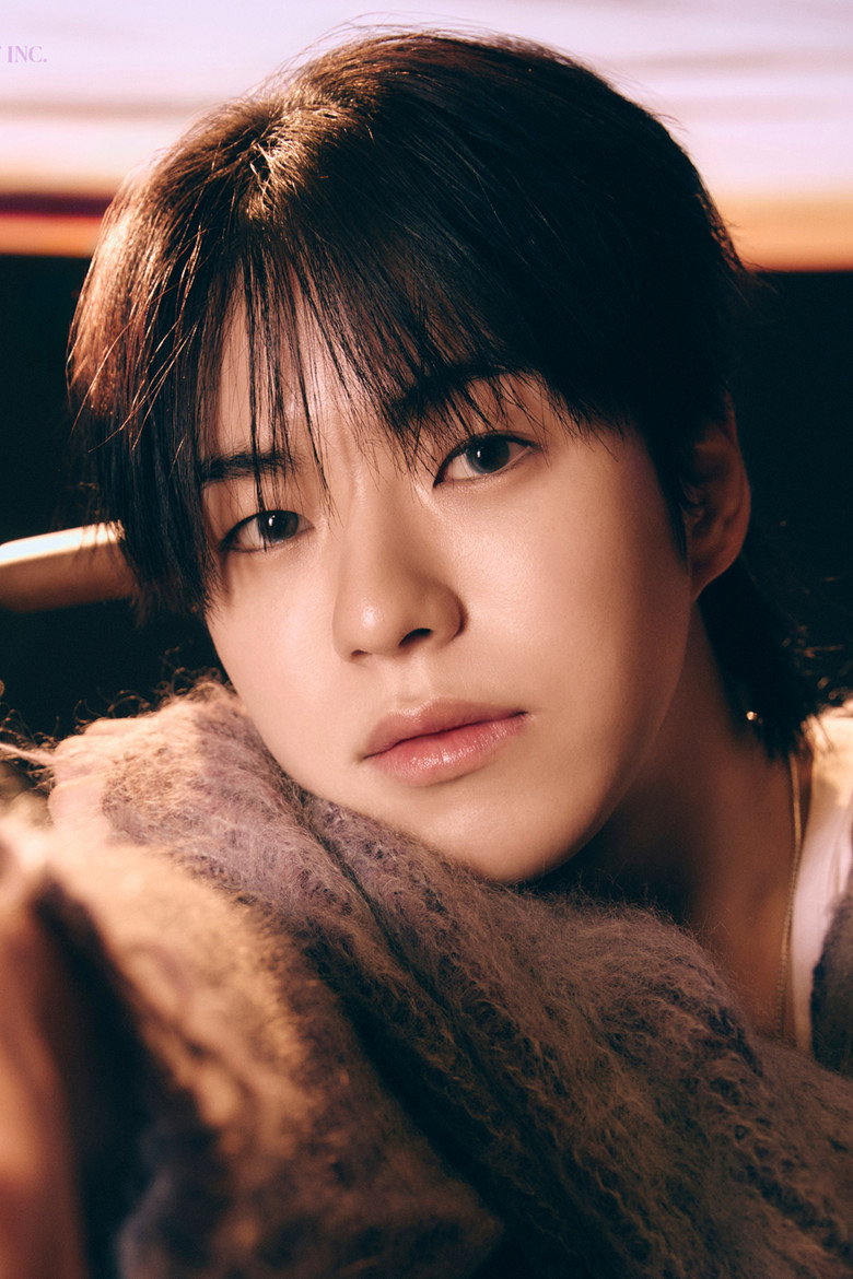 Yoon Jae-hyuk photo
