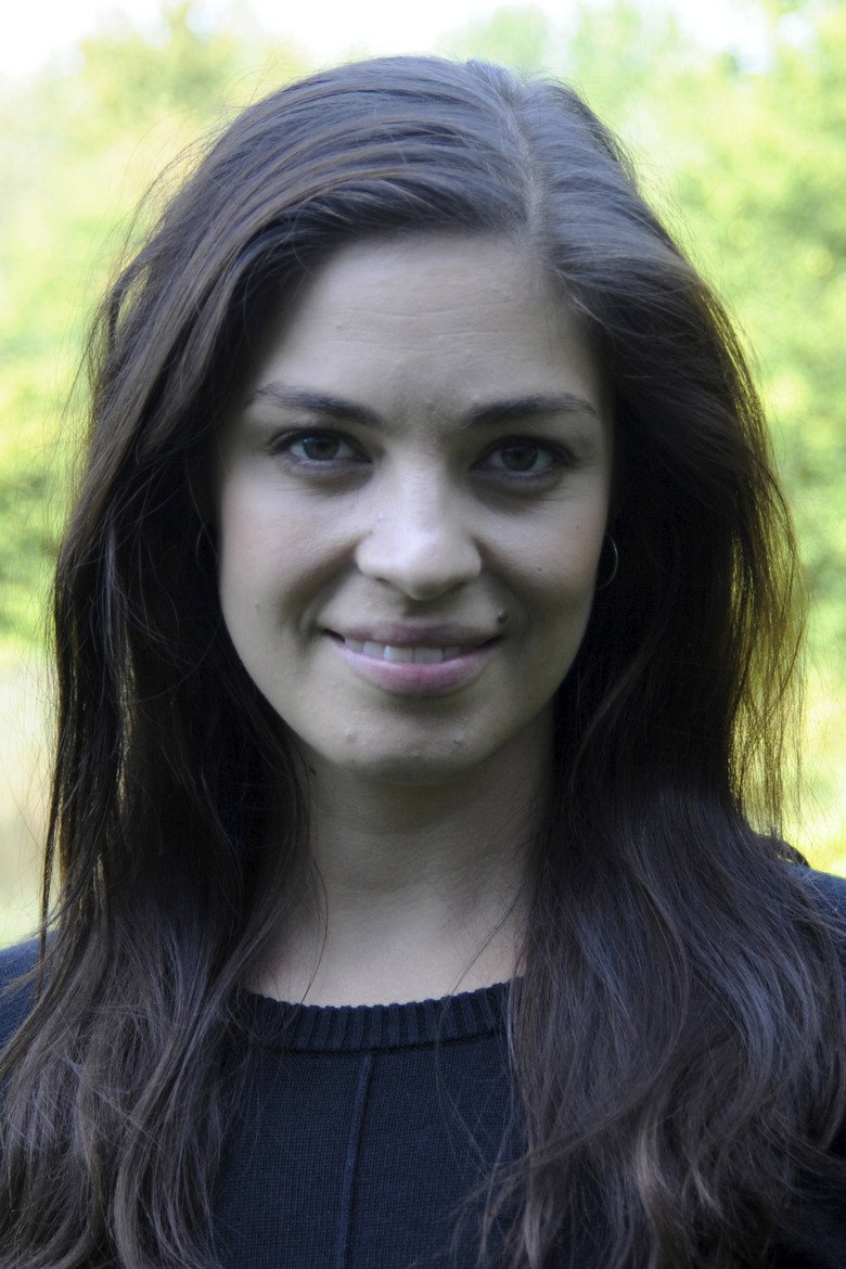 Natalie Madueño photo 3