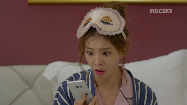 Still from Shopaholic Louis - Season 1 Episode 9