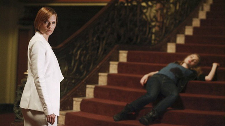 Still from The Nine Lives of Chloe King - Season 1 Episode 10