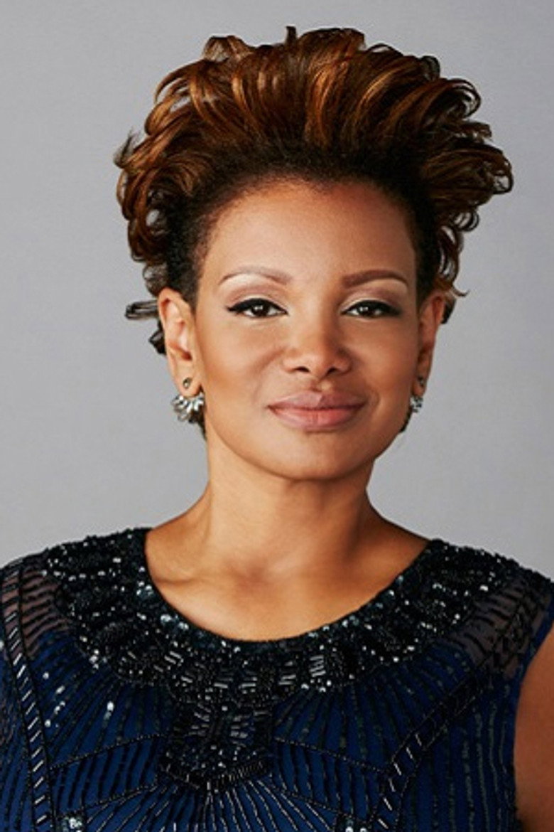 Traci Melchor photo 3