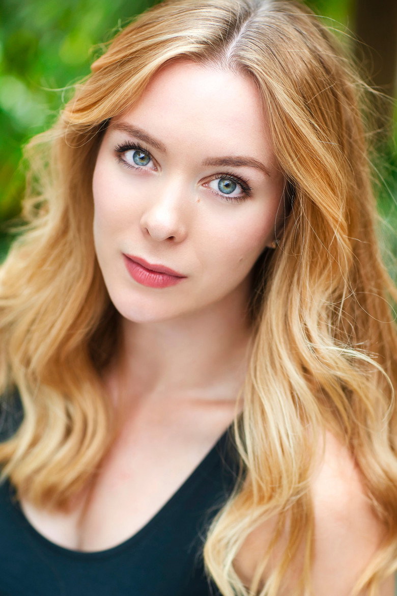 Rosanna Hoult photo 2
