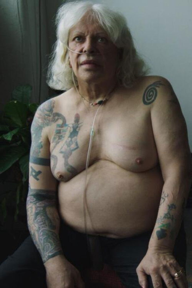 Imatge de S/He Is Still Her/e: The Official Genesis P-Orridge Documentary