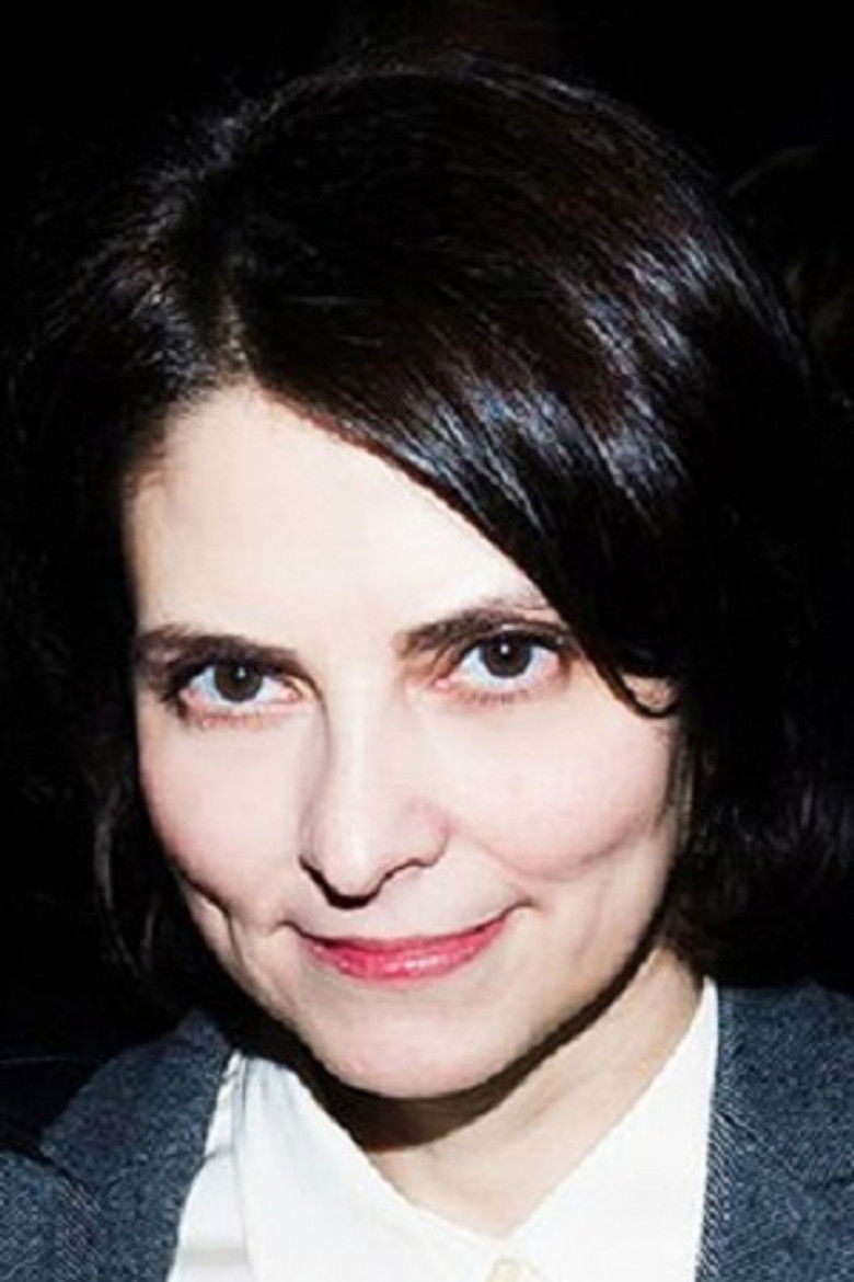 Lily Idov portrait image