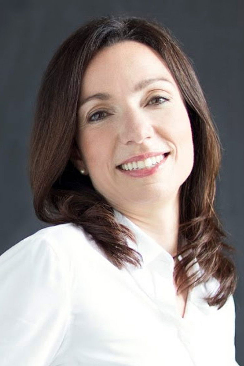 Martine Ouellet portrait image