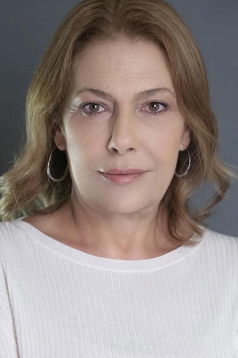 Zeynep Eronat photo 4