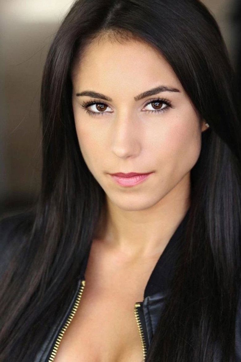 Nicole Dambro photo 2