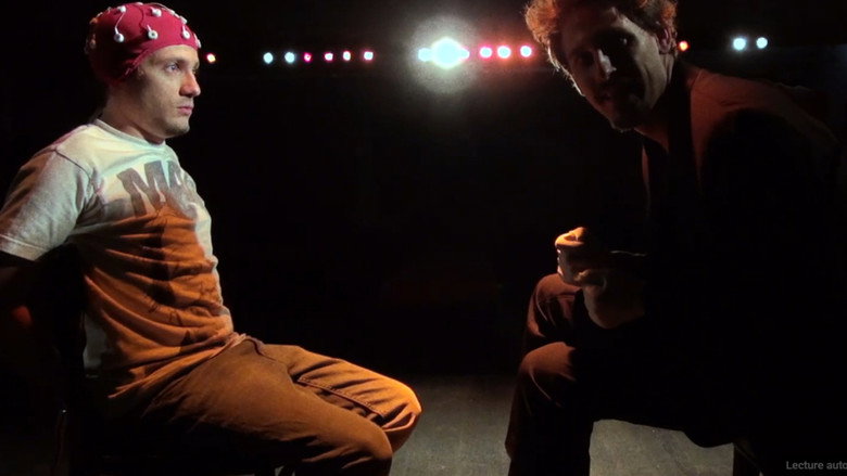 Still from C'EST DRÔLE QUAND ON Y PENSE