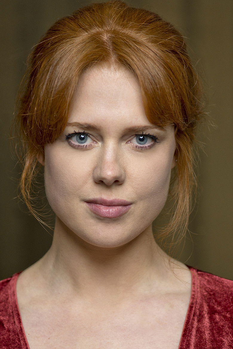 Amy Waugh portrait image