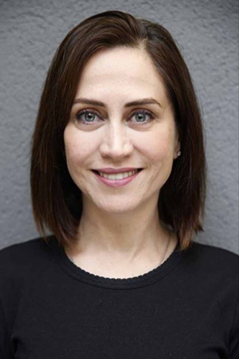 Selen Öztürk photo 6