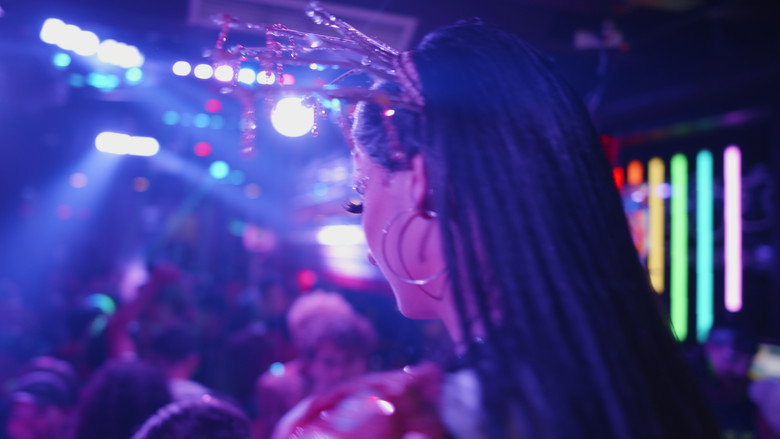 Becoming Her - A Life in Drag still 8