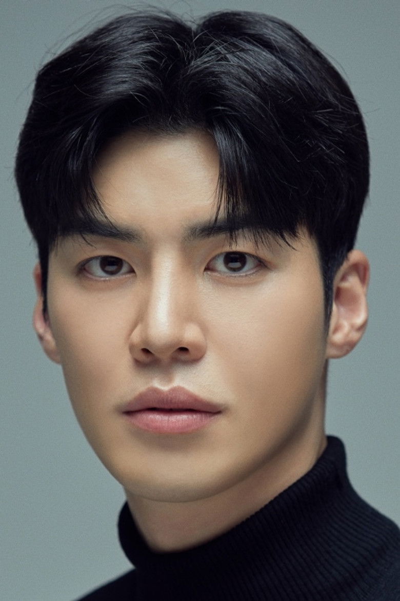 Jung Soo-han portrait image