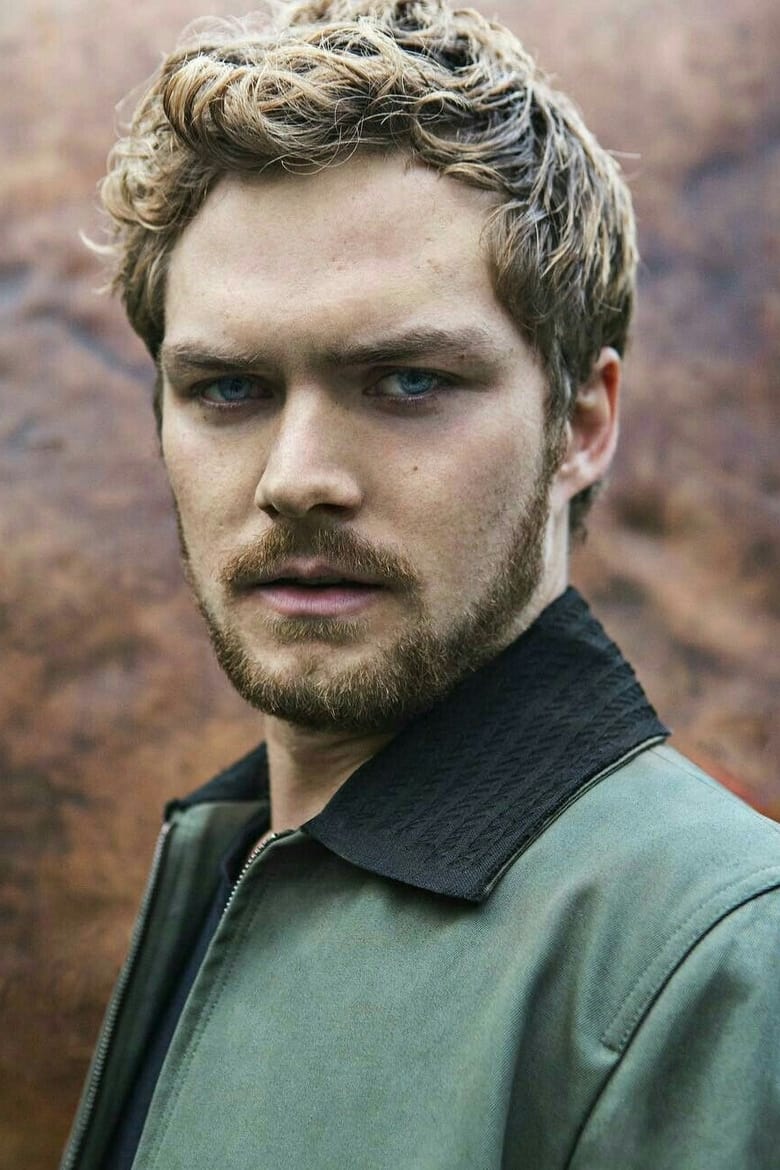 Finn Jones photo 2